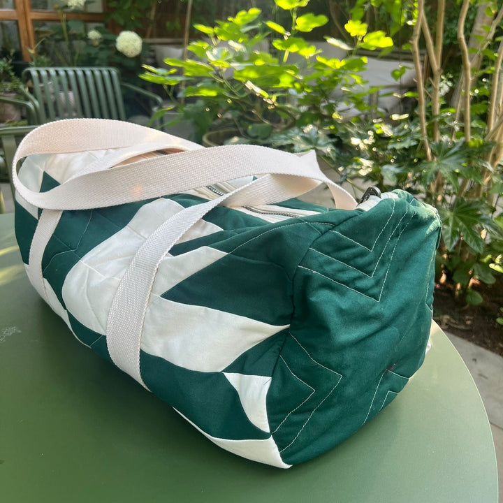 ALL DAY SEWING  - QUILTED DUFFLE BAG