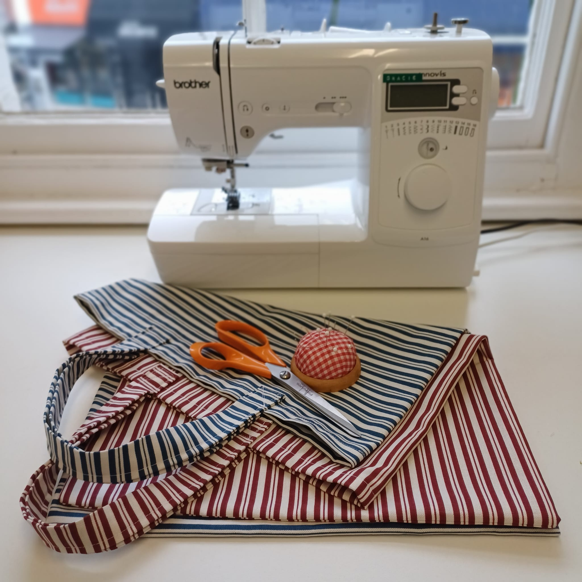 ABSOLUTE BEGINNERS - START HERE! – The Dressmaker Workshops
